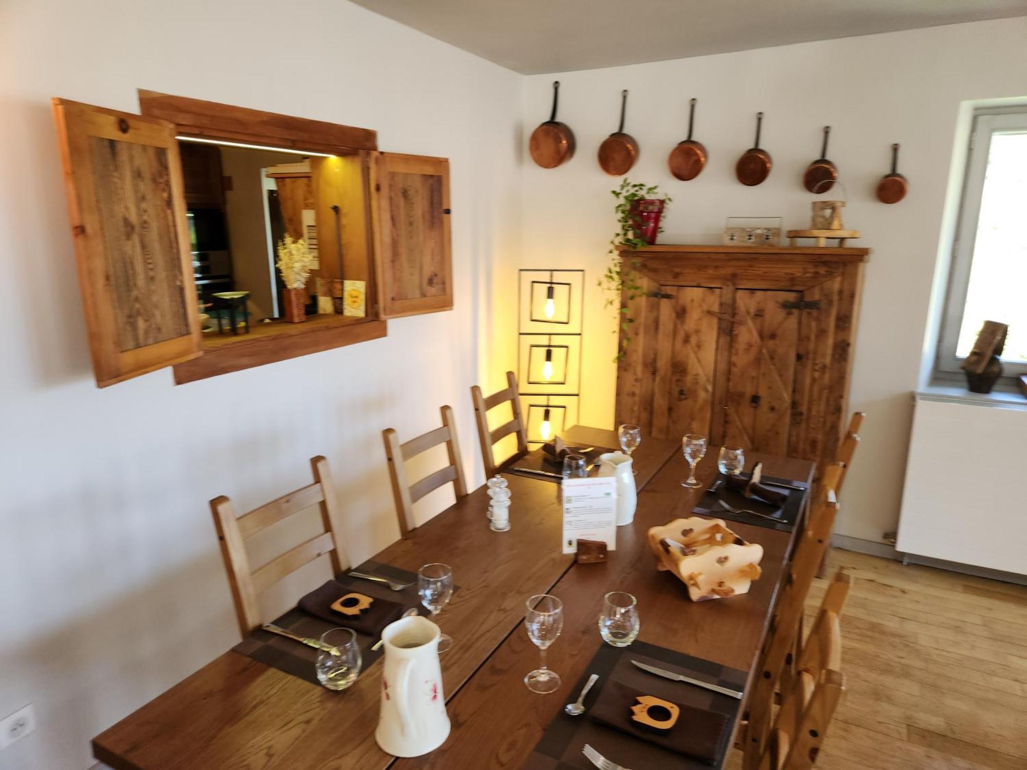 La Girandole Chambre D'Hotes Et Location D'Appartement 阿维厄 外观 照片