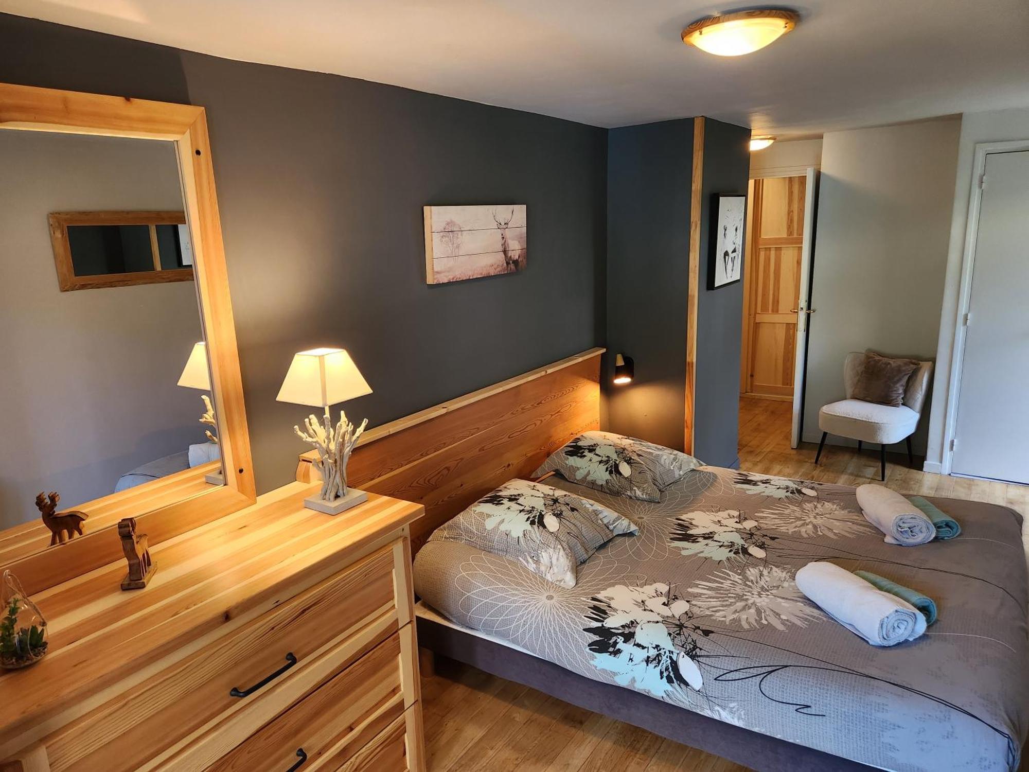 La Girandole Chambre D'Hotes Et Location D'Appartement 阿维厄 外观 照片