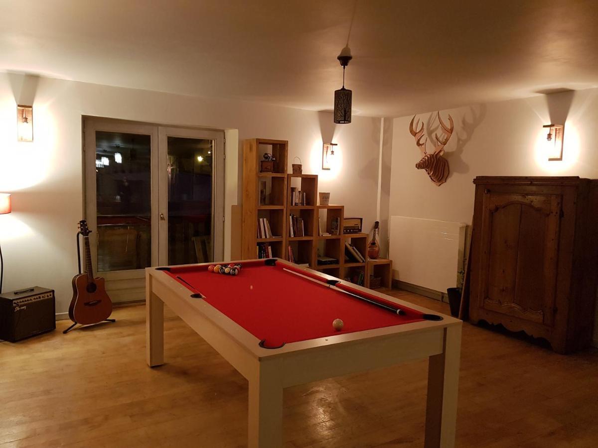 La Girandole Chambre D'Hotes Et Location D'Appartement 阿维厄 外观 照片